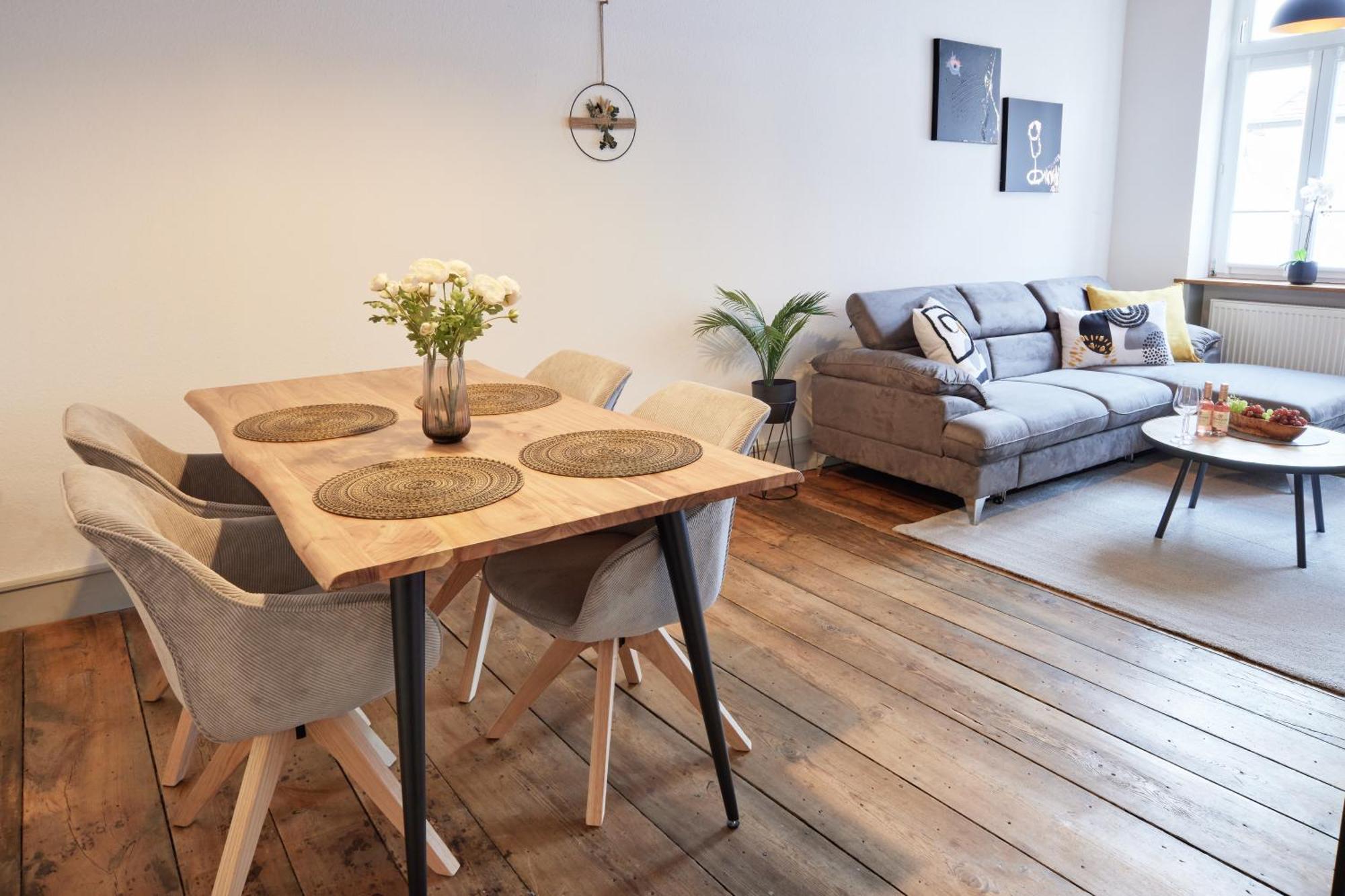 Upper Room Altstadt-Apartment Im Herzen Der Pfalz Neustadt an der Weinstrasse Bagian luar foto